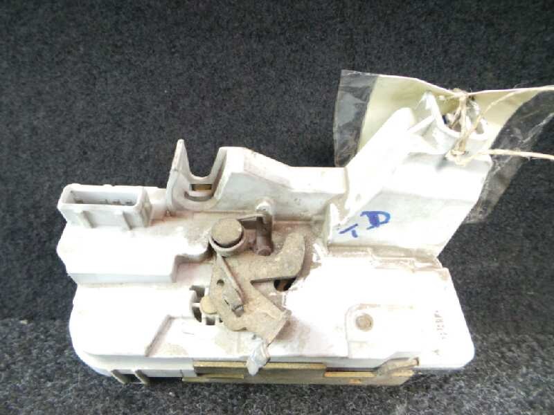 Recambio de cerradura puerta trasera derecha para peugeot 307 (s1) 2.0 hdi fap cat referencia OEM IAM 9138C0  