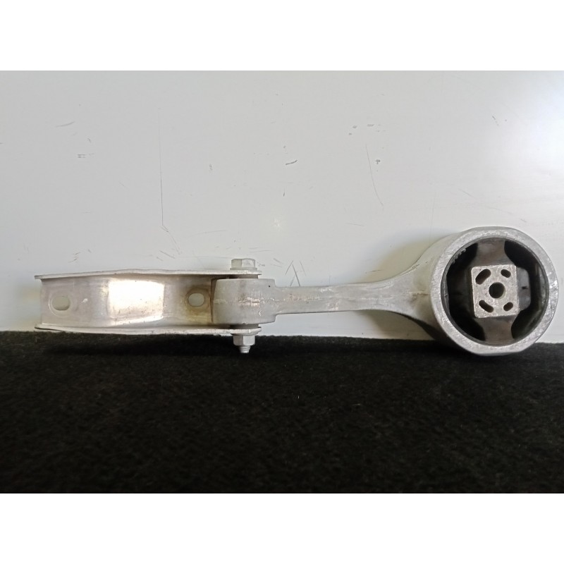 Recambio de soporte motor trasero para volkswagen polo (6c1) 1.2 tsi referencia OEM IAM 6Q0199851AK  