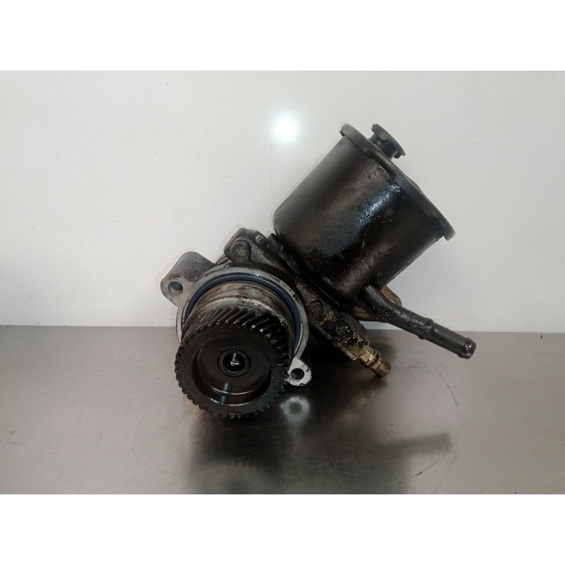 Recambio de bomba servodireccion para mazda premacy (cp) 2.0 turbodiesel cat referencia OEM IAM NOTIENEREFERENCIA  