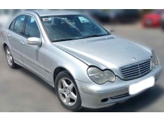 MERCEDES-BENZ CLASE C (W203) BERLINA