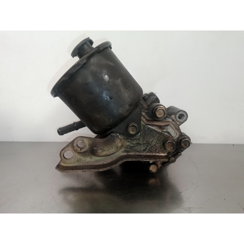 Recambio de bomba servodireccion para mazda premacy (cp) 2.0 turbodiesel cat referencia OEM IAM NOTIENEREFERENCIA  