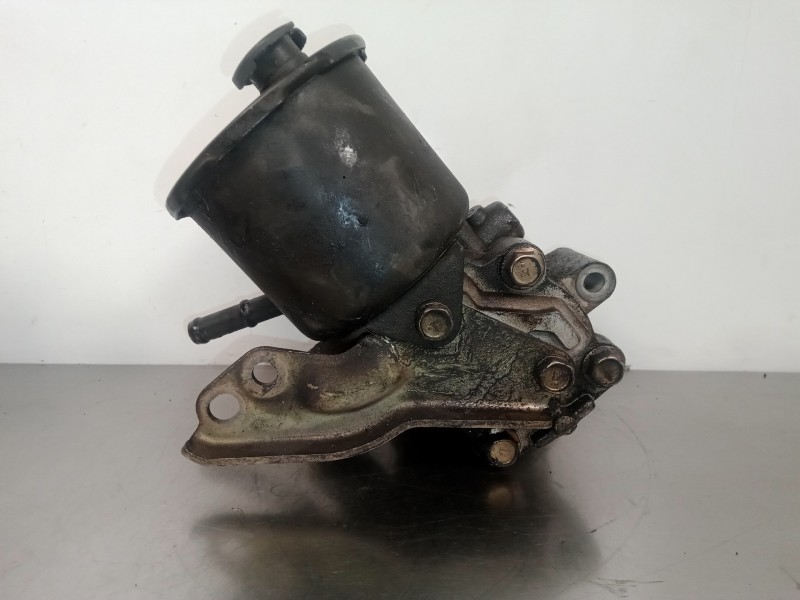 Recambio de bomba servodireccion para mazda premacy (cp) 2.0 turbodiesel cat referencia OEM IAM NOTIENEREFERENCIA  