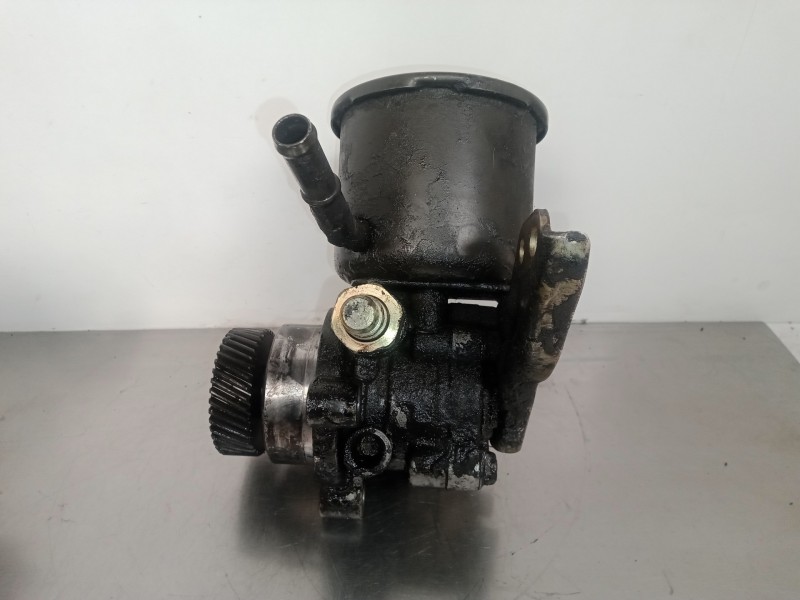 Recambio de bomba servodireccion para mazda premacy (cp) 2.0 turbodiesel cat referencia OEM IAM NOTIENEREFERENCIA  
