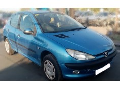 PEUGEOT 206 BERLINA