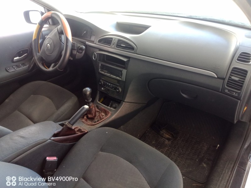 renault laguna ii (bg0) del año 2005