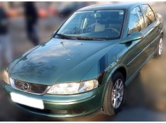OPEL VECTRA B BERLINA