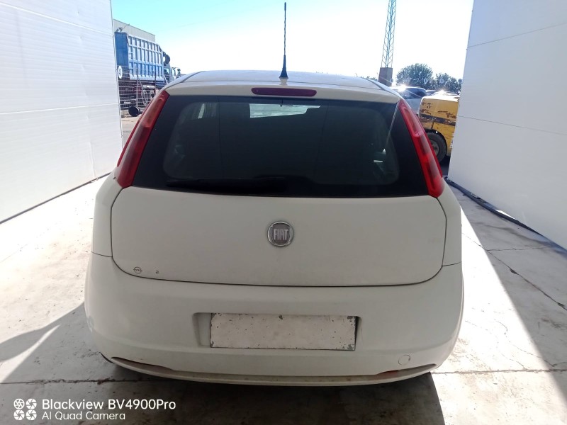 fiat grande punto (199_) del año 2011