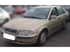 VOLVO S40 BERLINA