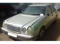 MERCEDES-BENZ CLASE E (W210) BERLINA DIESEL