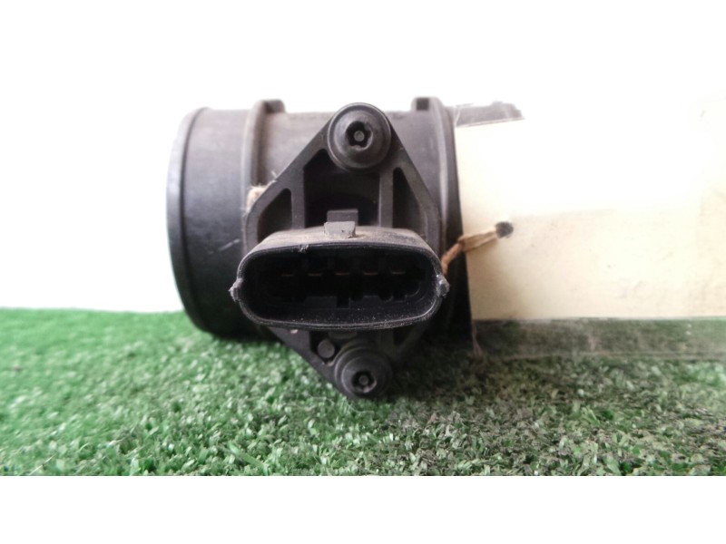 Recambio de caudalimetro para opel vectra b berlina 2.0 dti referencia OEM IAM 0281002428  