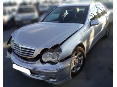 MERCEDES-BENZ CLASE C (W203) BERLINA
