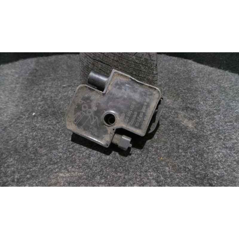 Recambio de bobina encendido para mercedes-benz clase c (w202) berlina referencia OEM IAM A0001587303-0221503012 BOSCH 3.PIN