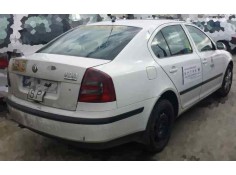 SKODA OCTAVIA BERLINA (1Z3)