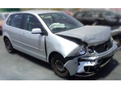 VOLKSWAGEN POLO (9N1)