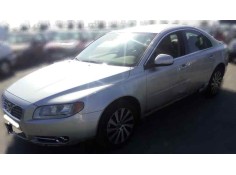 VOLVO S80 BERLINA