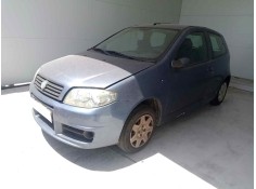 FIAT PUNTO BERLINA (188)