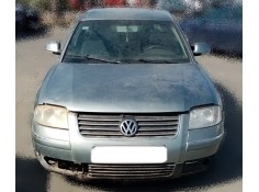 VOLKSWAGEN PASSAT BERLINA (3B3)