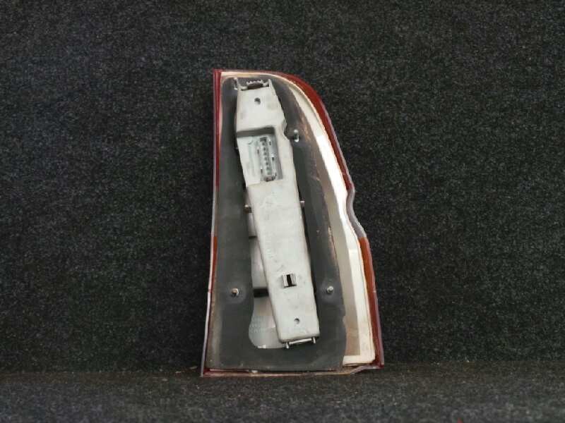 Recambio de piloto trasero izquierdo para ford escort berl./turnier referencia OEM IAM   RANCHERA