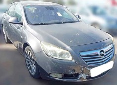 OPEL INSIGNIA BERLINA