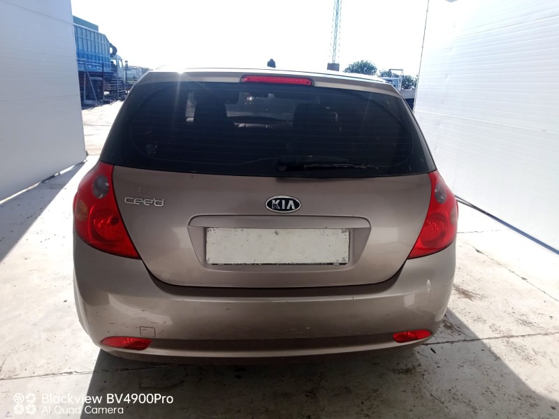 kia cee´d hatchback (ed) del año 2007