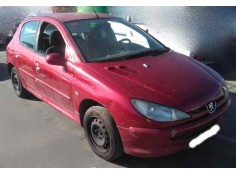 PEUGEOT 206 BERLINA