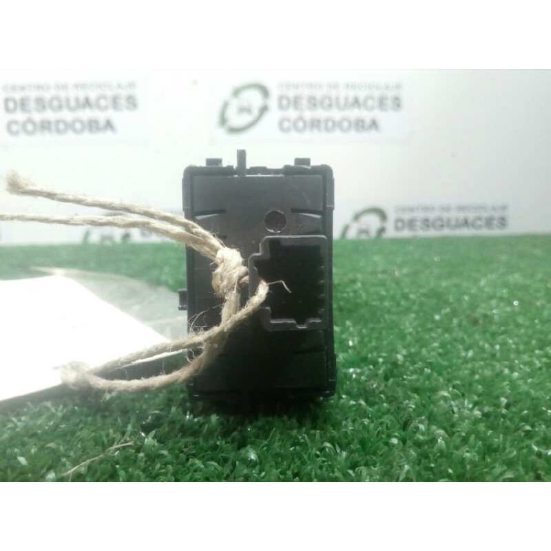 Recambio de interruptor para smart forfour 0.9 turbo cat referencia OEM IAM 251B45997R-A4533400300  