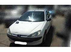 PEUGEOT 206 BERLINA