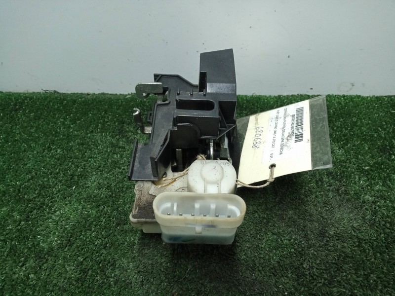 Recambio de cerradura puerta delantera derecha para fiat doblo cargo (223) 1.9 jtd cat referencia OEM IAM SINREFERENCIA 6.PINES 