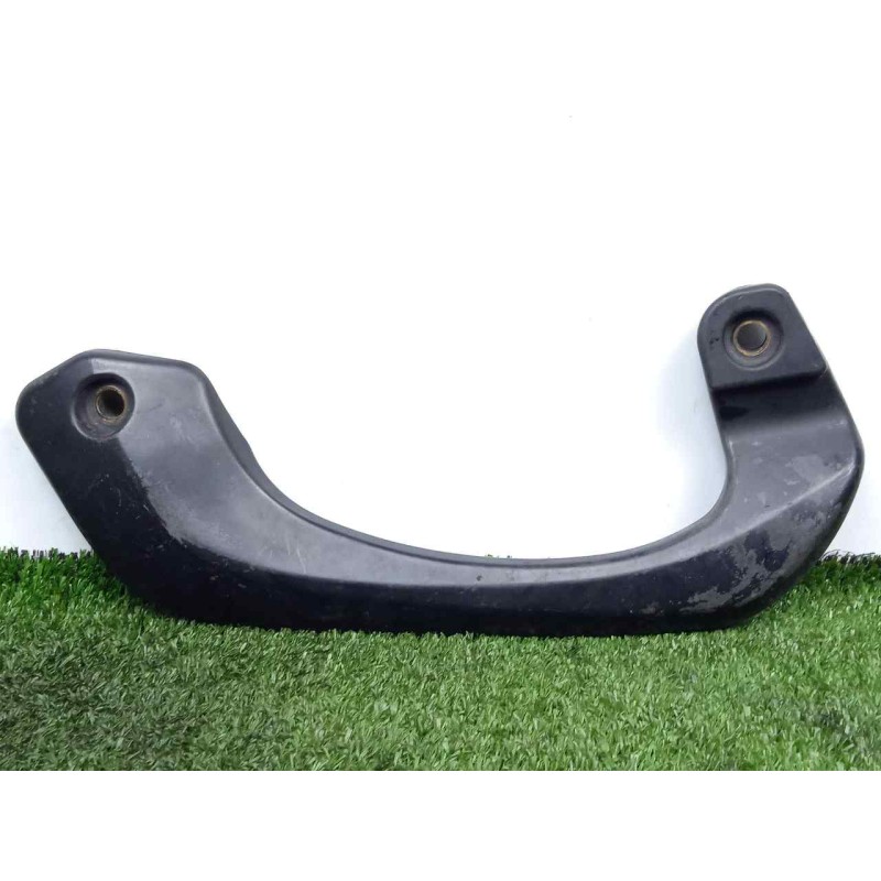 Recambio de maneta exterior trasera derecha para keeway rkv 125 referencia OEM IAM 52011J800000 ASA PASAJERO DERECHA 