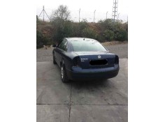 VOLKSWAGEN PASSAT BERLINA (3B3)