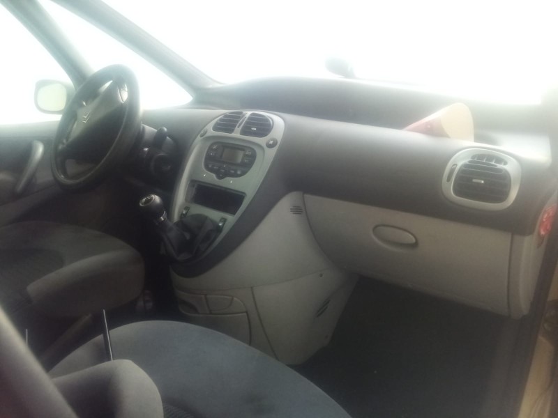 citroën xsara picasso (n68) del año 2006