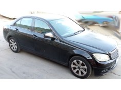 MERCEDES-BENZ CLASE C (W204) BERLINA