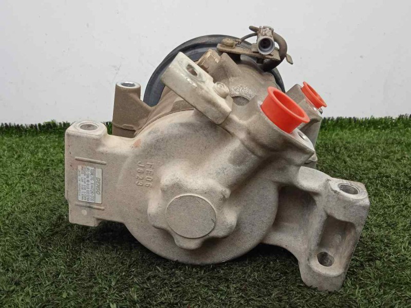 Recambio de compresor aire acondicionado para toyota hilux (kun) referencia OEM IAM 4472802720 DENSO - 7.CANALES 10SRE11C