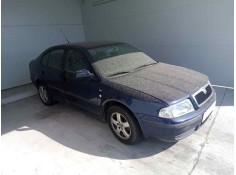 SKODA OCTAVIA BERLINA (1U2)