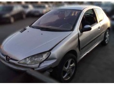 PEUGEOT 206 BERLINA