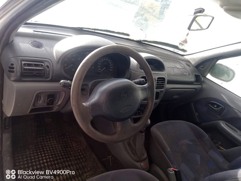 renault clio ii (bb_, cb_) del año 2000