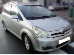 TOYOTA COROLLA VERSO (R1)