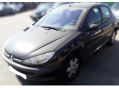 PEUGEOT 206 BERLINA