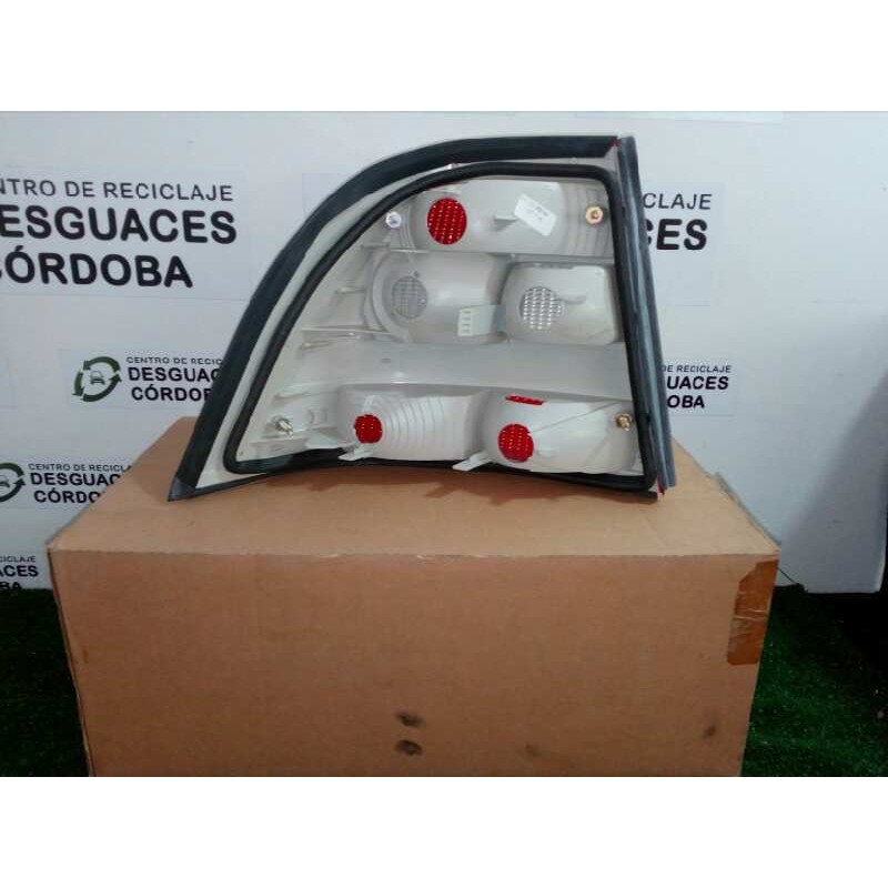 Recambio de piloto trasero derecho para opel vectra b berlina referencia OEM IAM 16532232 SIN USO 95-99