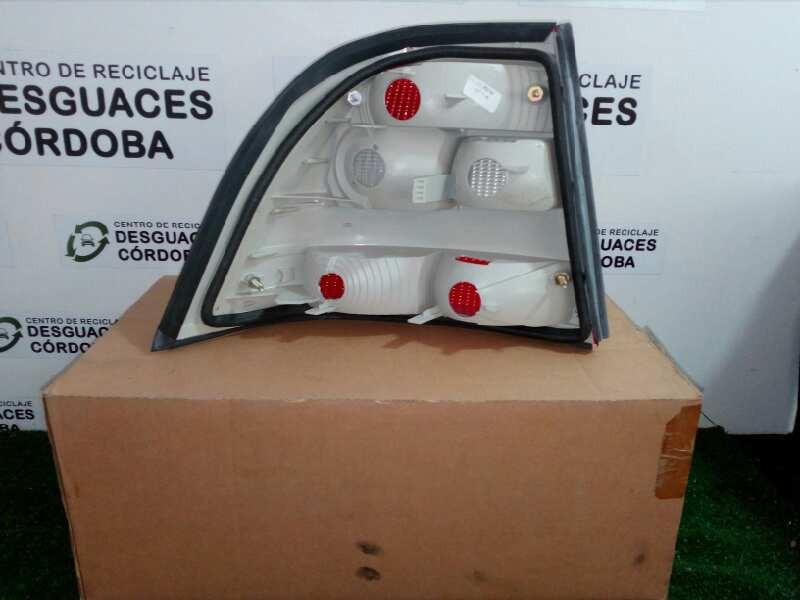 Recambio de piloto trasero derecho para opel vectra b berlina referencia OEM IAM 16532232 SIN USO 95-99