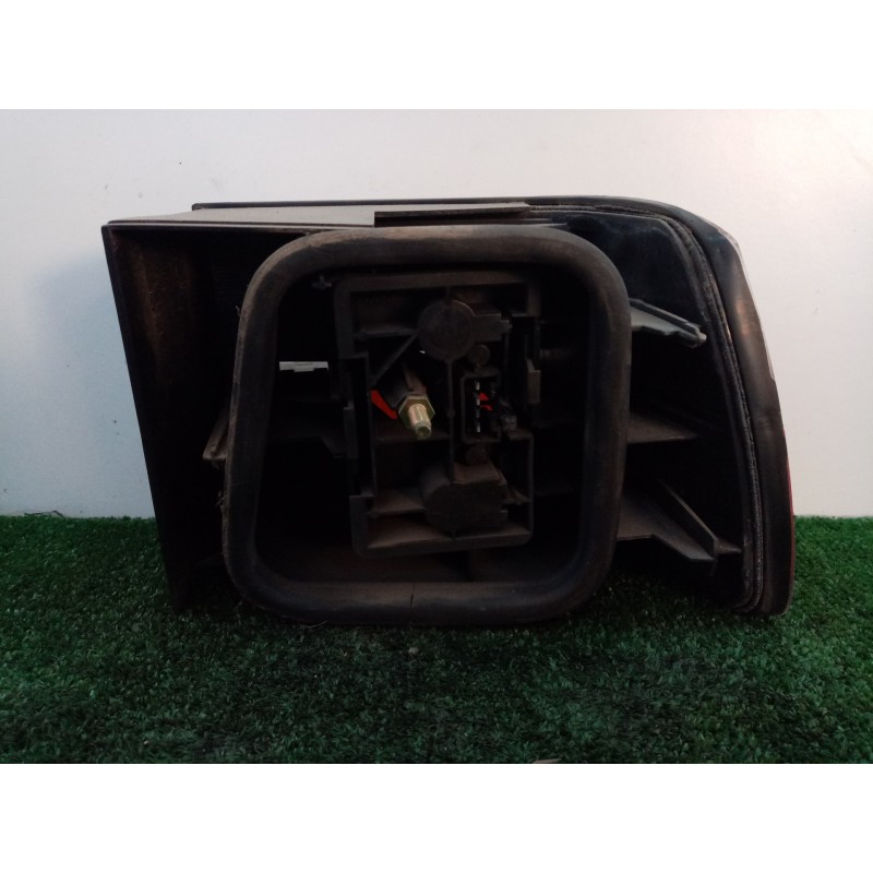 Recambio de piloto trasero izquierdo para citroën xantia berlina referencia OEM IAM  2.SERIE EXTERIOR