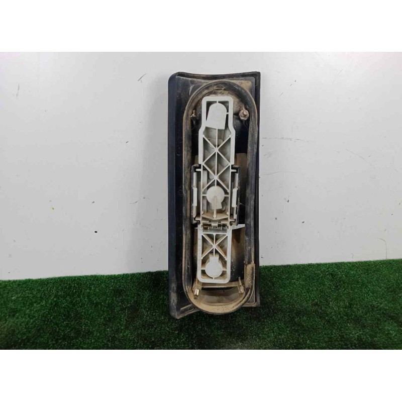 Recambio de piloto trasero derecho para renault rapid/express (f40) 1.4 referencia OEM IAM SINREFERENCIA 85-91 