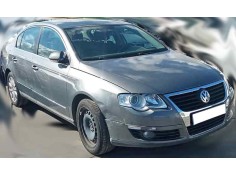 VOLKSWAGEN PASSAT BERLINA (3C2)