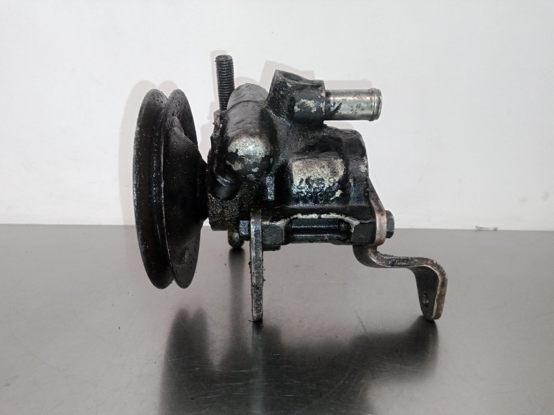 Recambio de bomba servodireccion para renault 19 (b/c/l53) 1.9 td referencia OEM IAM 26016947 60525 