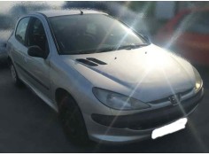PEUGEOT 206 BERLINA
