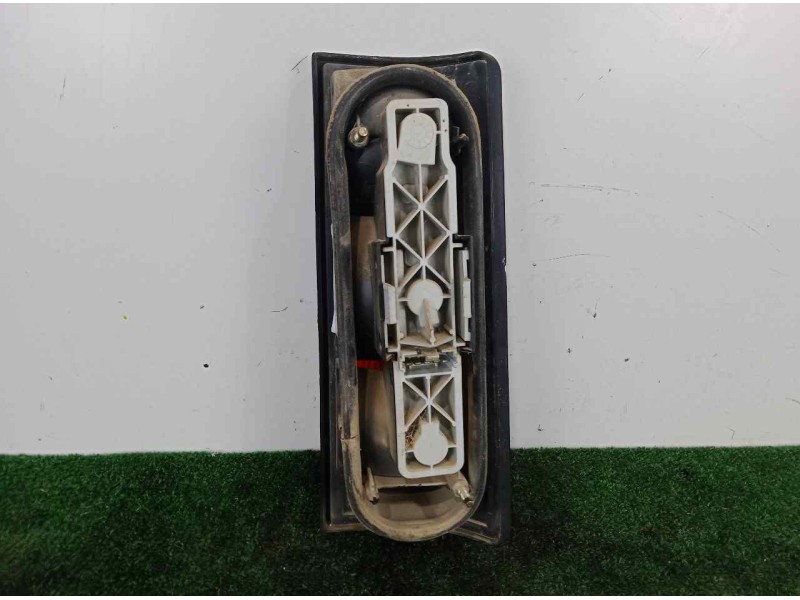 Recambio de piloto trasero izquierdo para renault rapid/express (f40) 1.4 referencia OEM IAM SINREFERENCIA 85-91 