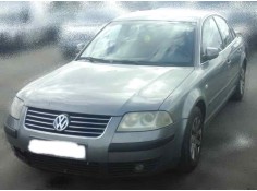 VOLKSWAGEN PASSAT BERLINA (3B3)