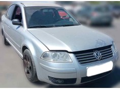 VOLKSWAGEN PASSAT BERLINA (3B3)