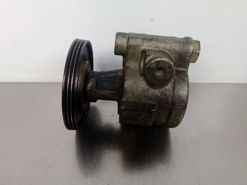 Recambio de bomba servodireccion para renault megane i classic (la0) 1.6 referencia OEM IAM 26046186-7700840106-7700840801B  