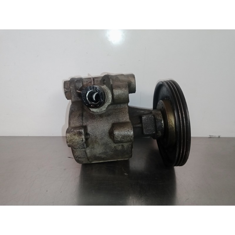 Recambio de bomba servodireccion para renault megane i classic (la0) 1.6 referencia OEM IAM 26046186-7700840106-7700840801B  